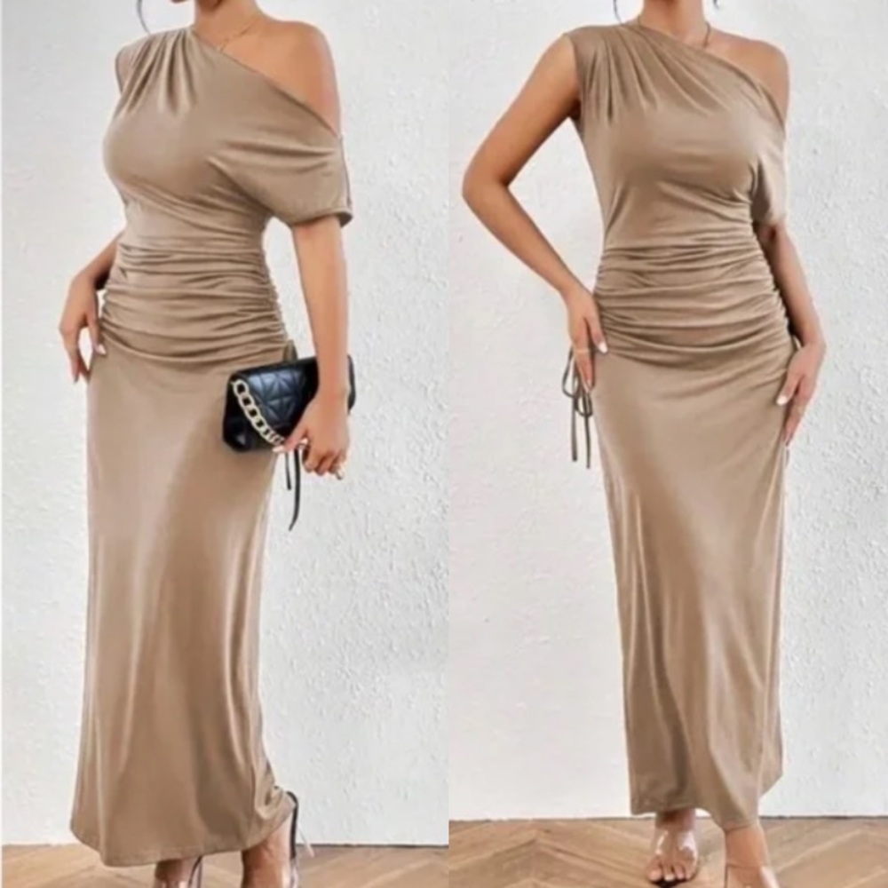 Luxe one shoulder ruched solid maxi dress - Picture 3 of 14